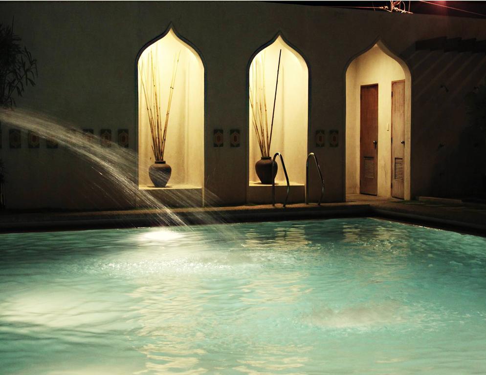Java Hotel Laoag Extérieur photo