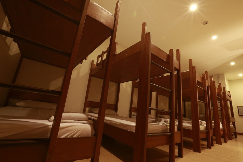 Java Hotel Laoag Extérieur photo