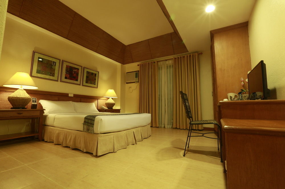 Java Hotel Laoag Extérieur photo